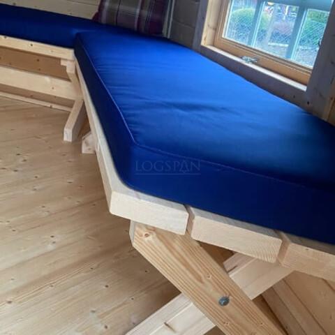 BBQ Hut Cushions