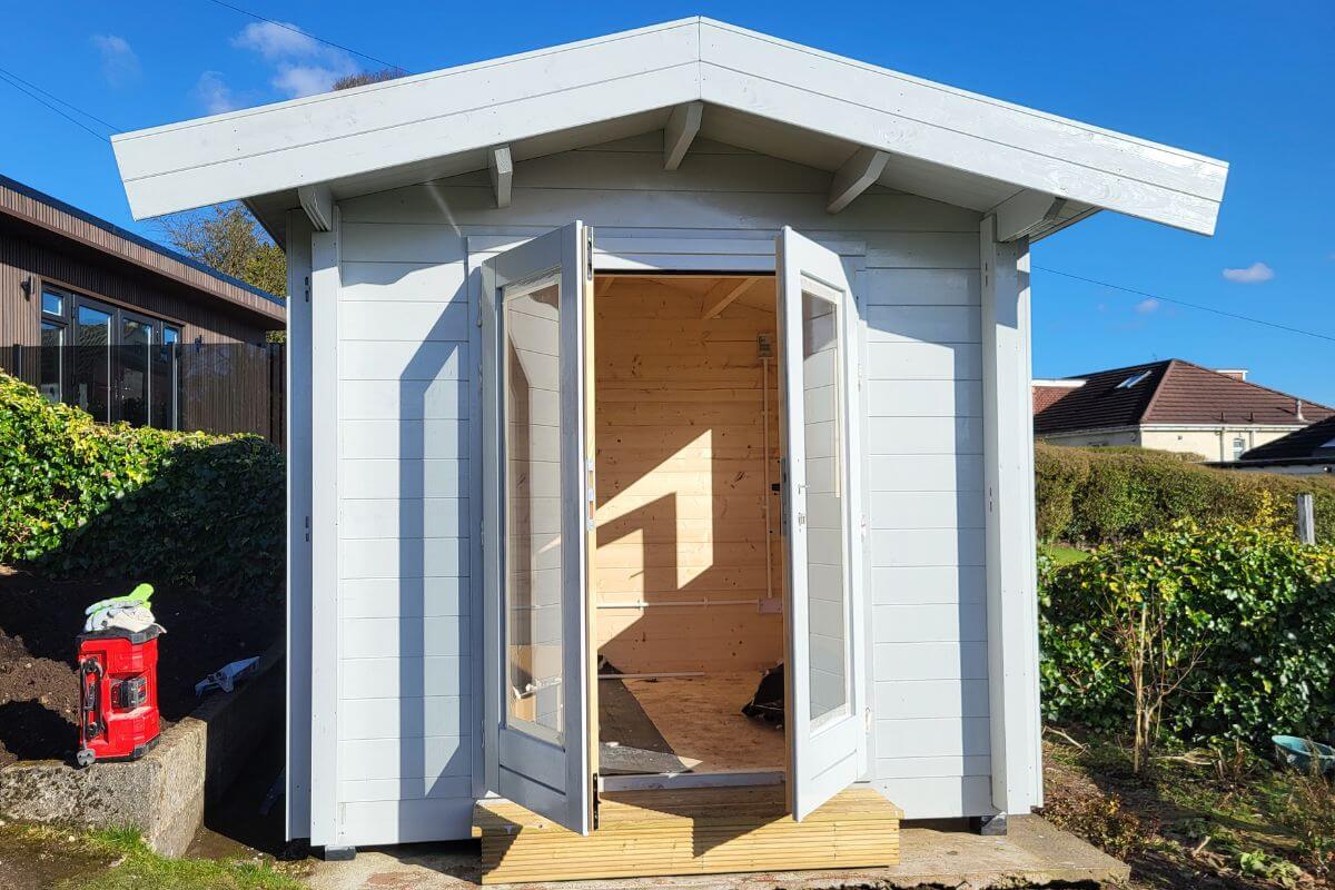 Small Custom Cabin