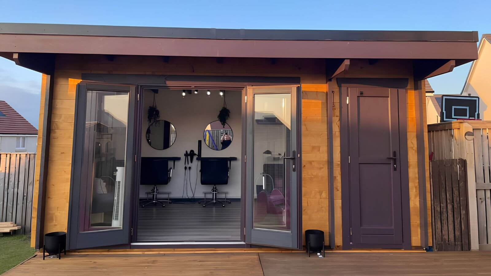 Modern hair salon log cabin with side storage
