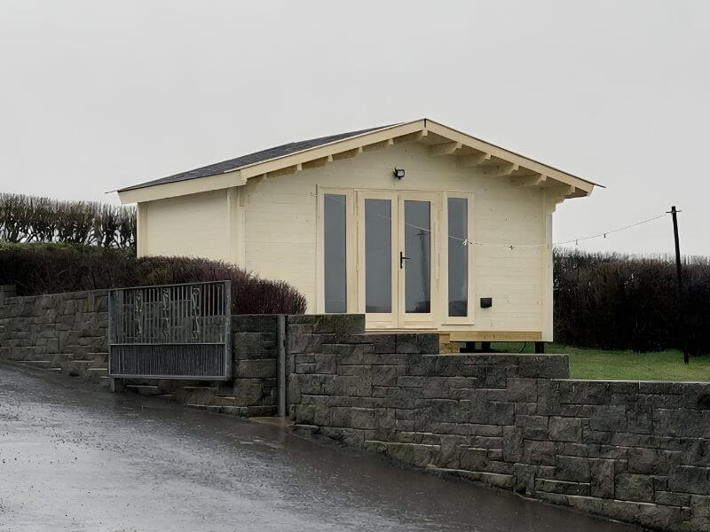 Summerhouse - Stranraer