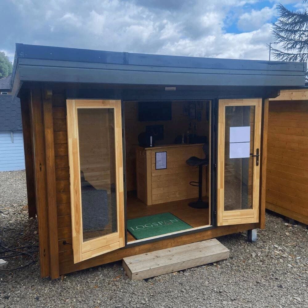 Logspan timber garden cabin example