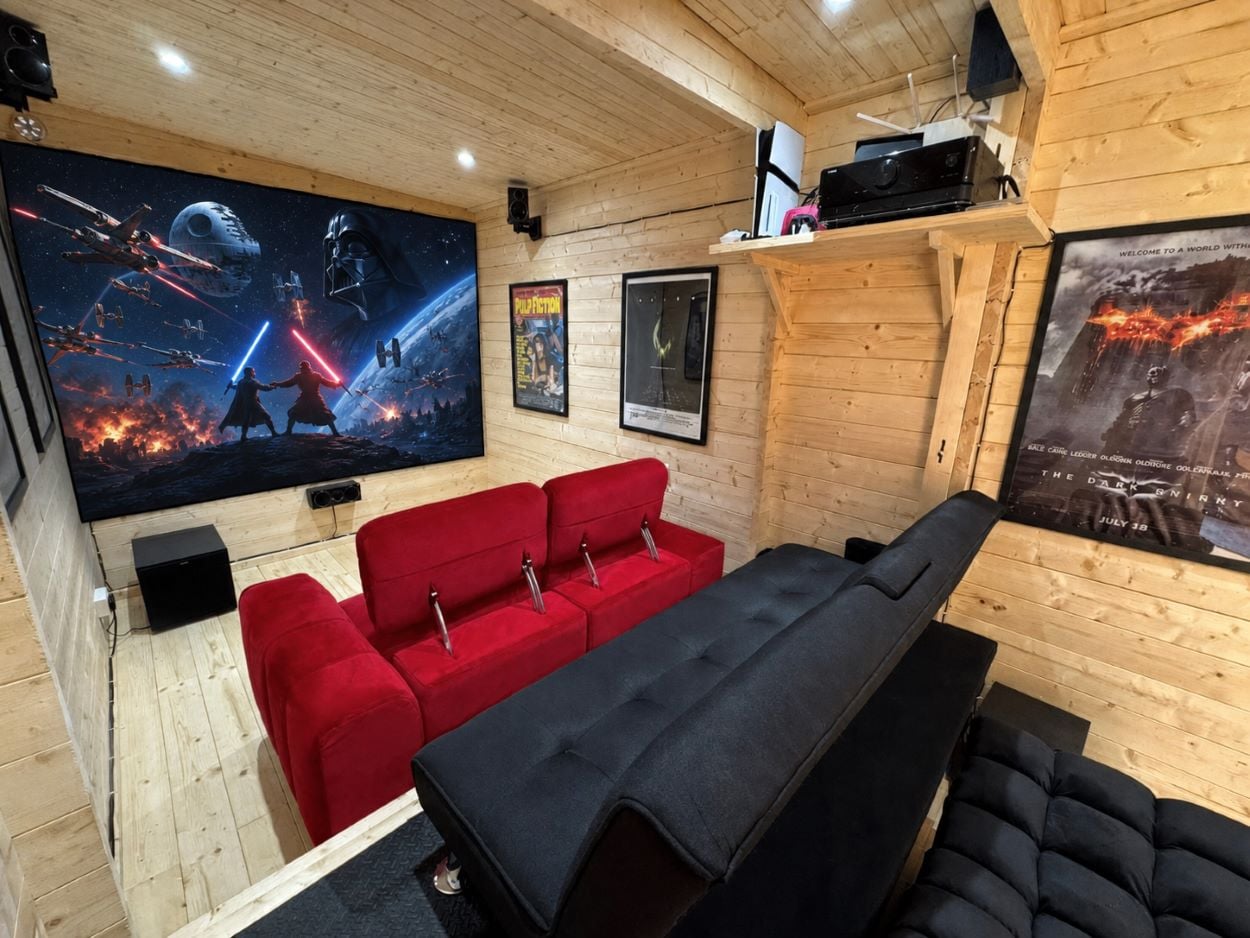 Garden cabin used as a relaxation room