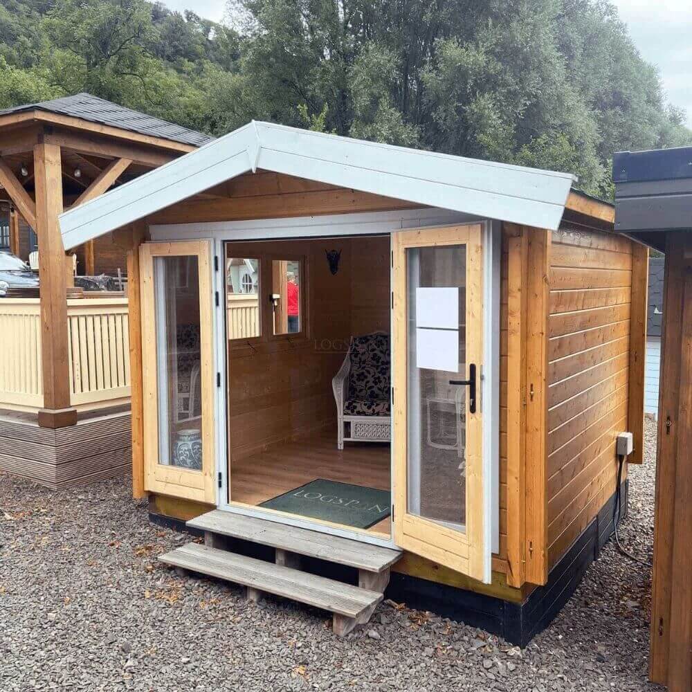 Roma 2.8m x 2.8m compact log cabin in stock